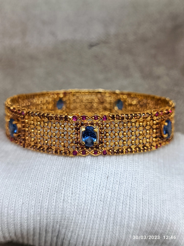 Blue saphire kara