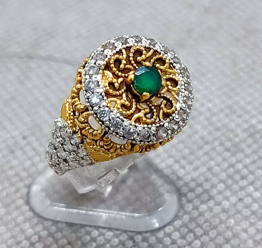 Beautiful ring 149