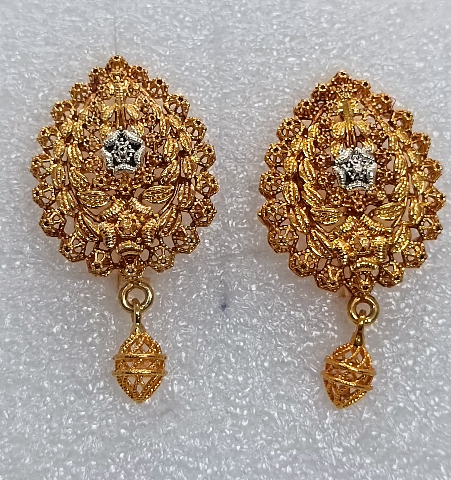 Traditional earrings DB4