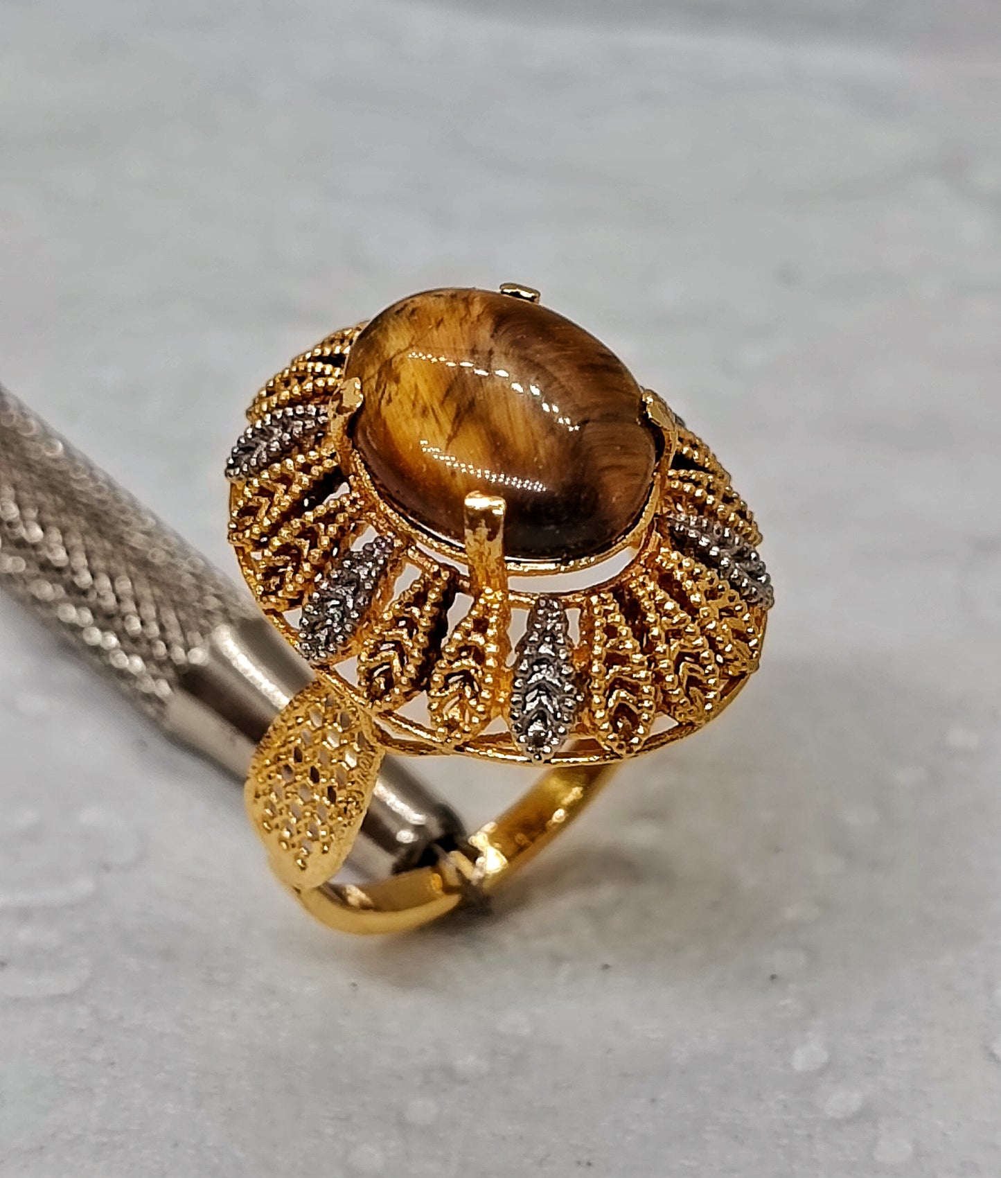 Beautiful tiger stone ring1187