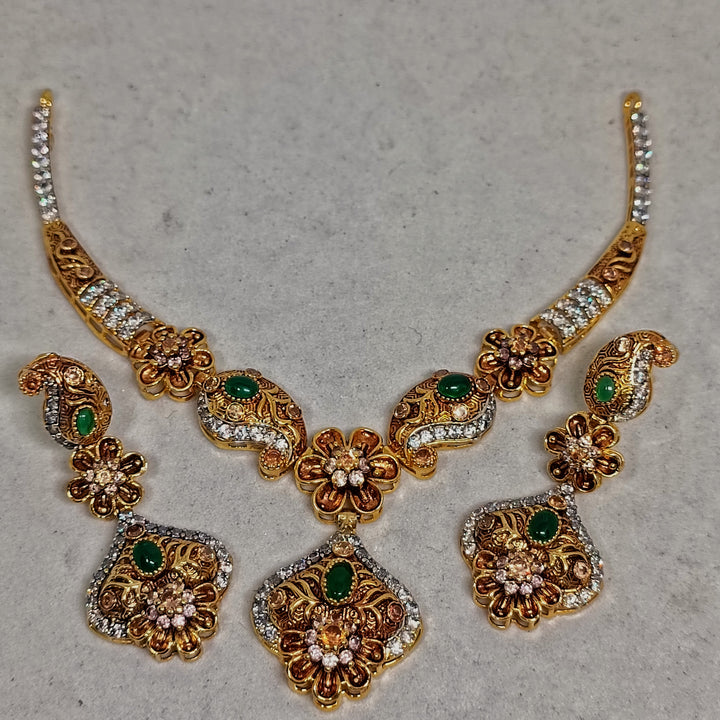 Beautiful necklace set