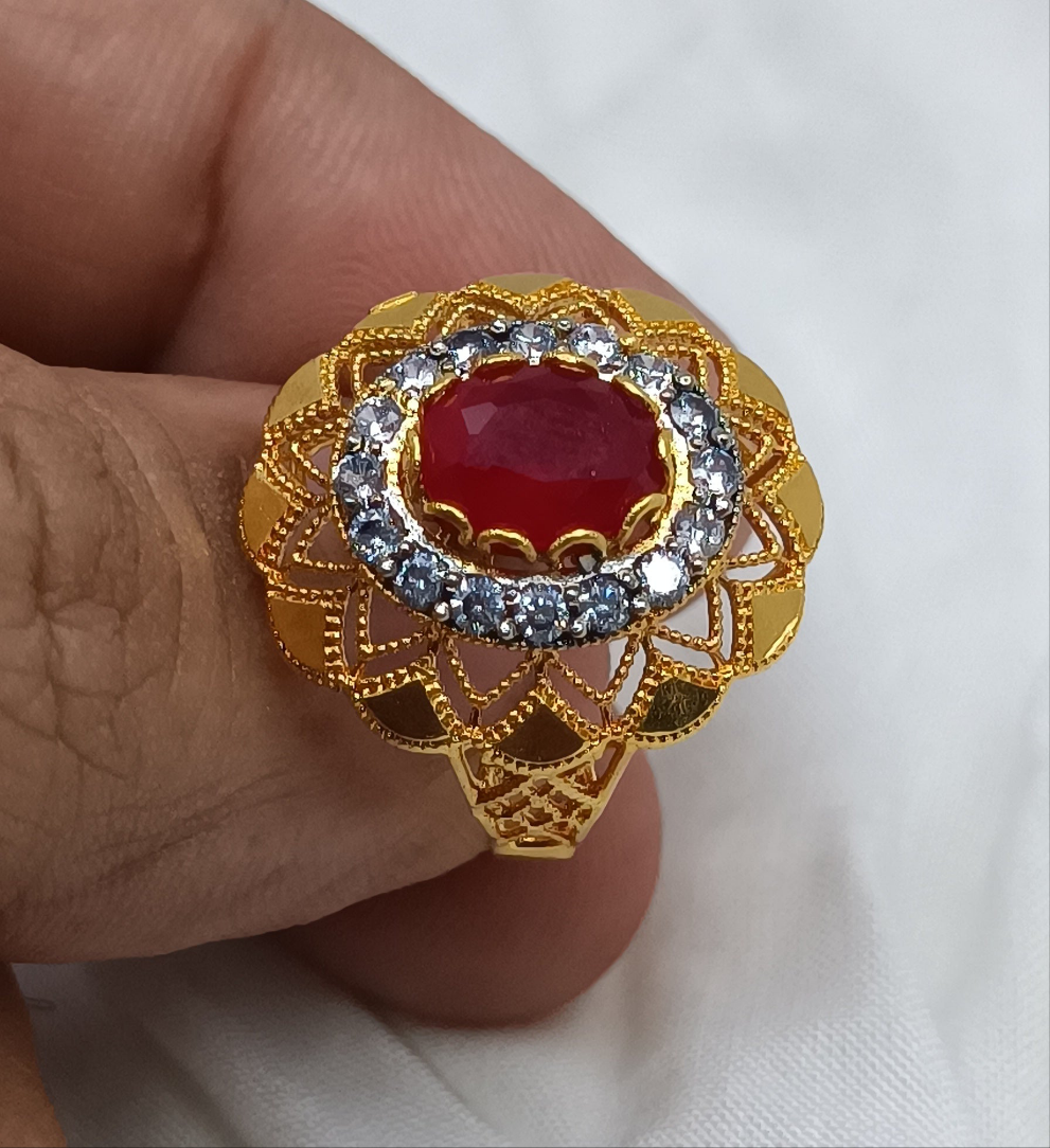 Classic Heritage Ring – Traditional Jewelry for Special Occasions