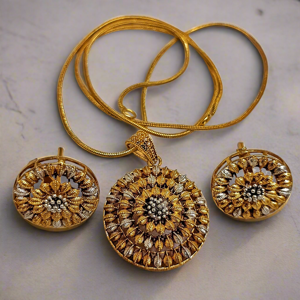 Beautiful locket set049