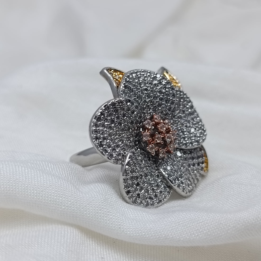 Beautiful cubic zirconia Ring