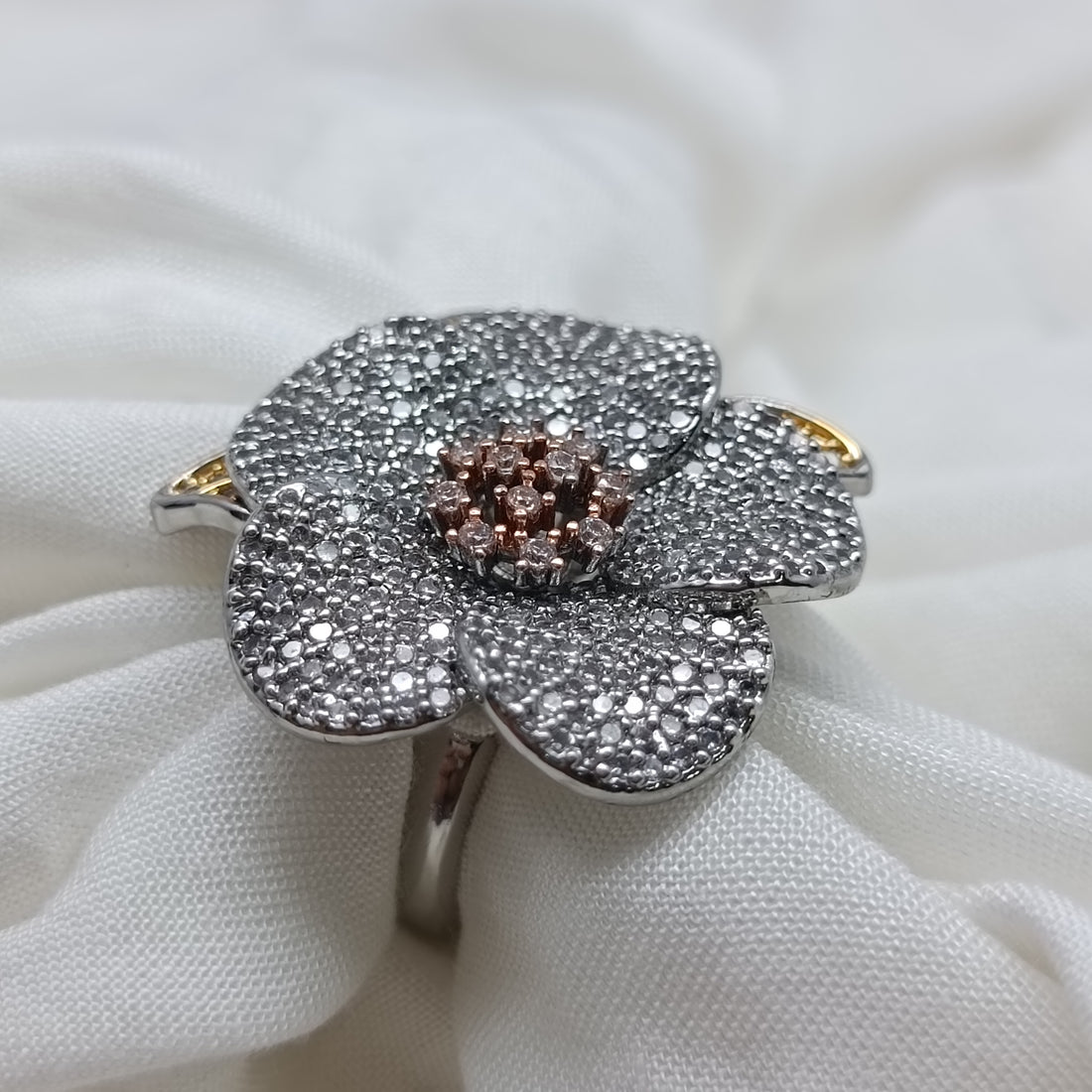 Beautiful cubic zirconia Ring
