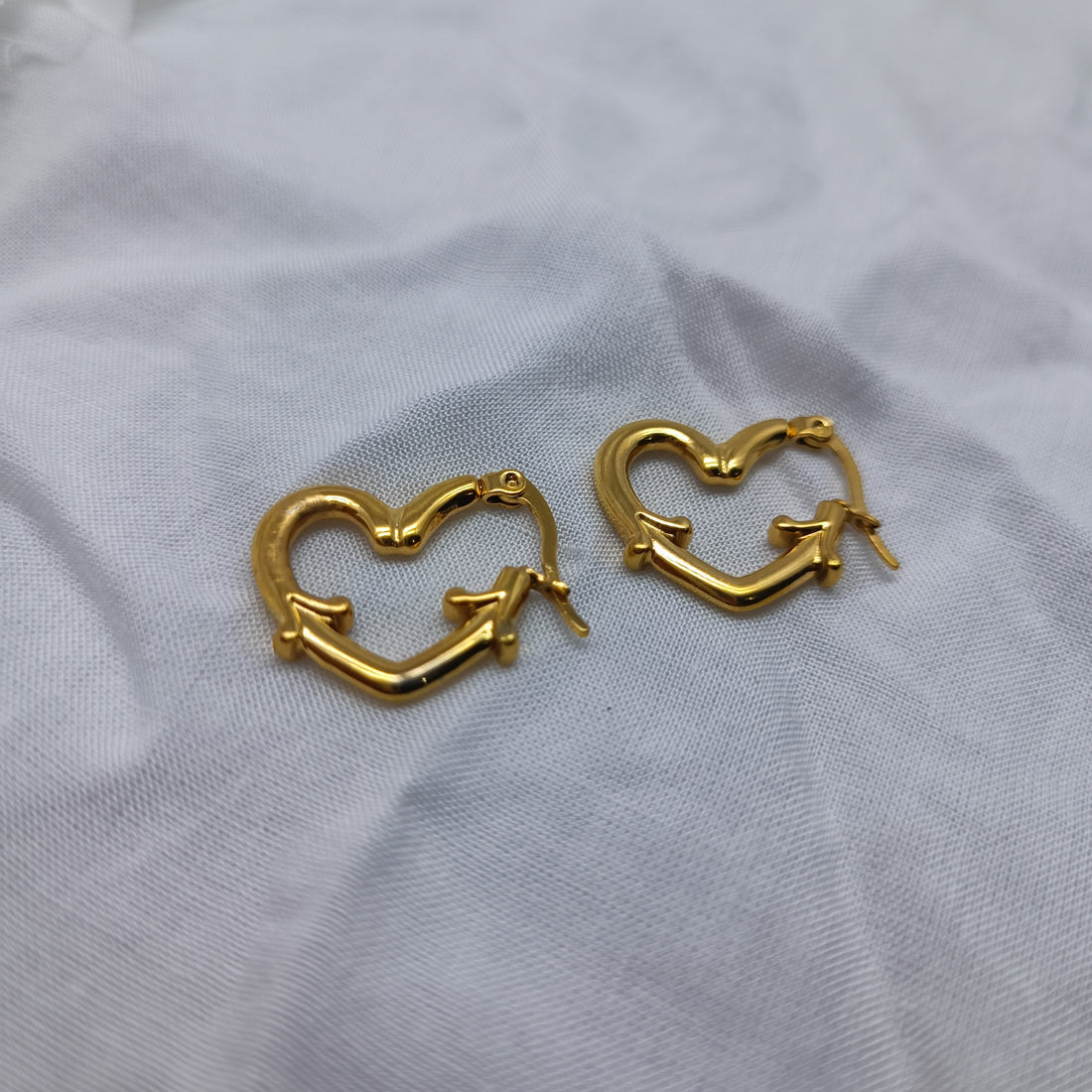 Beautiful daily wear earrings