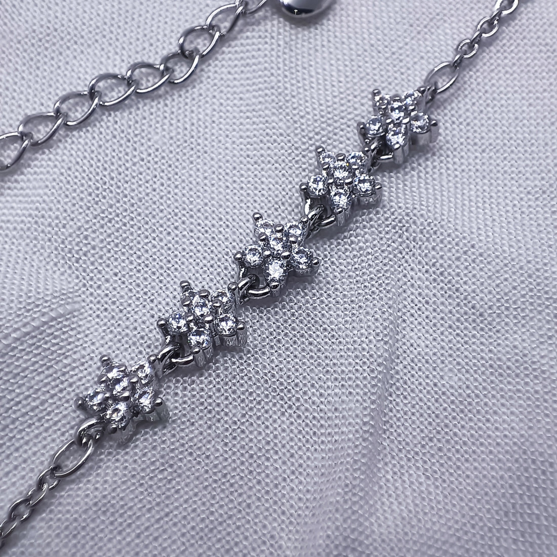 Beautiful daily wear breclete
