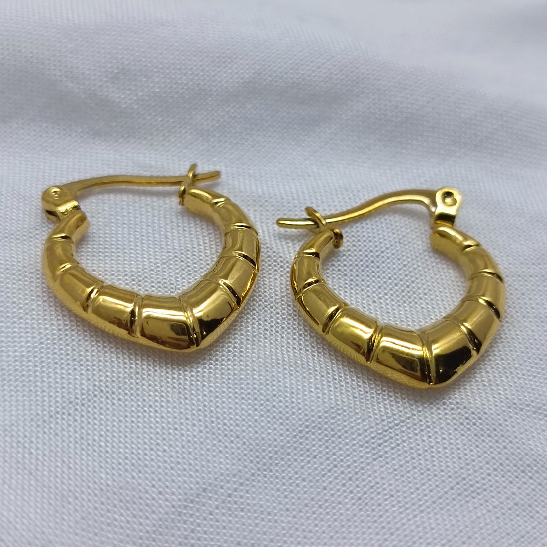 Beautiful daily wear earrings