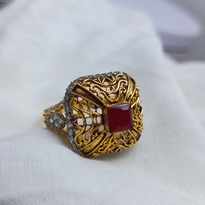 Beautiful  ring 053